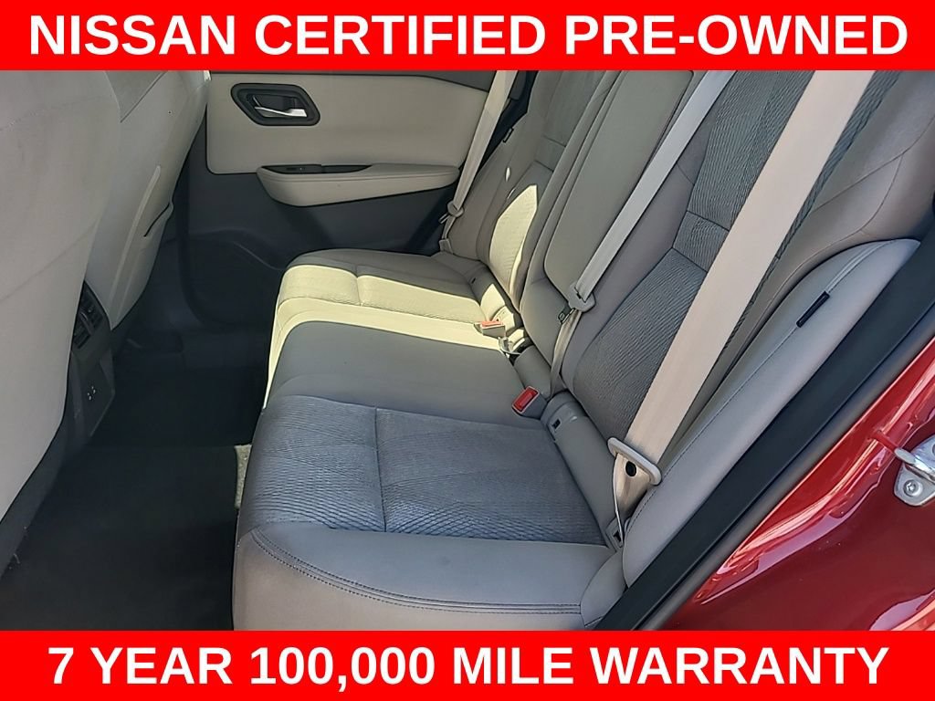 Used 2025 Nissan Rogue SV FWD image 9