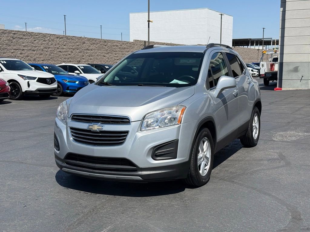 Used 2016 Chevrolet Trax LT w/ LT Convenience Package FWD image 8