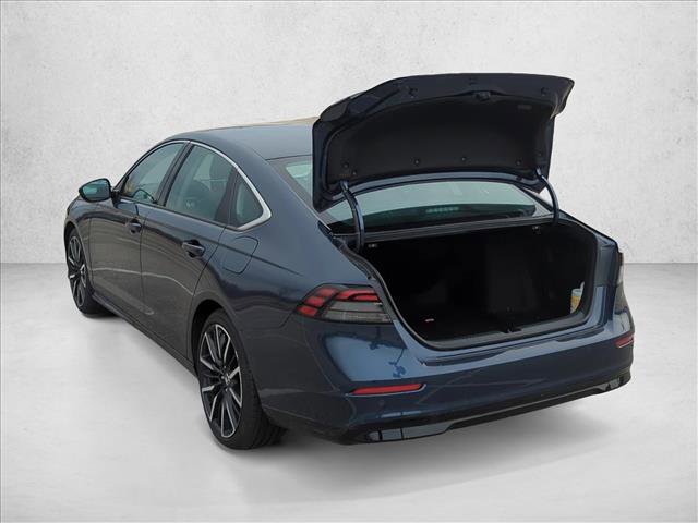 Used 2023 Honda Accord Touring image 10
