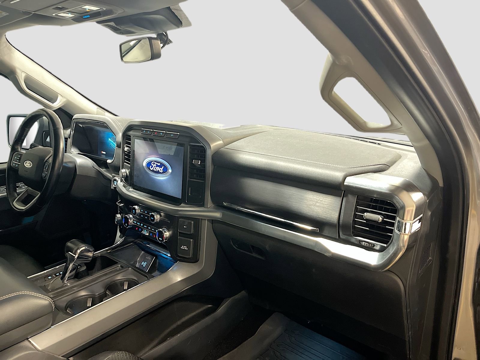 Used 2021 Ford F150 Lariat w/ FX4 Off-Road Package image 30