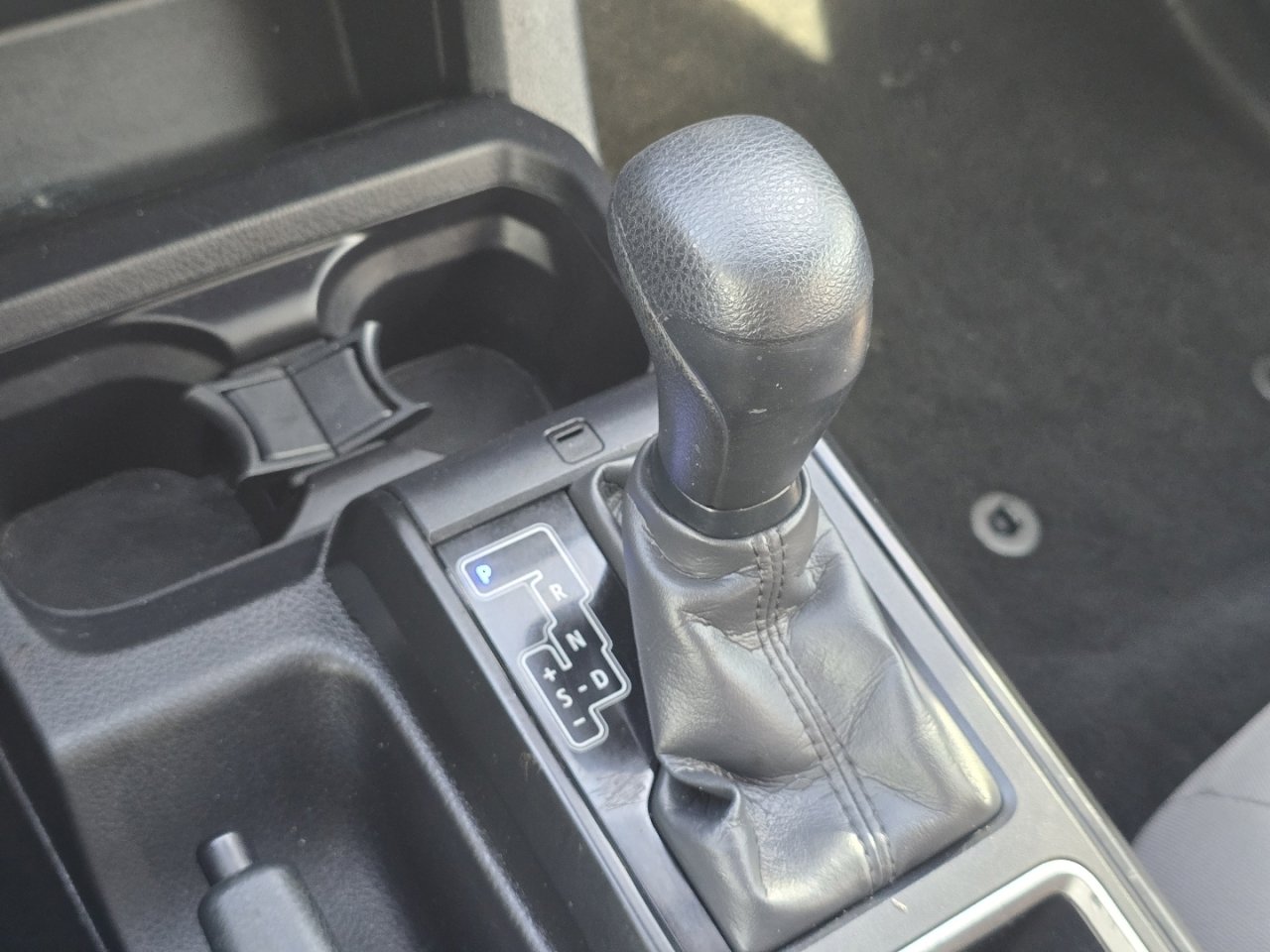 Certified 2023 Toyota Tacoma SR AWD/4WD image 32