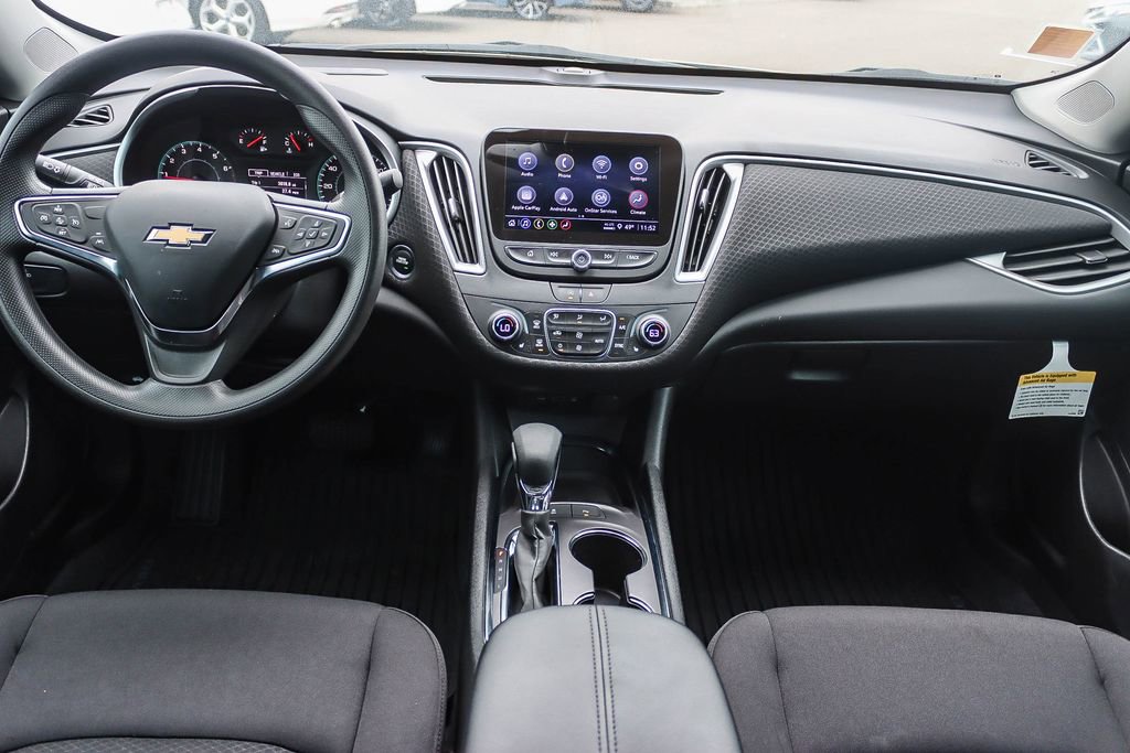 Used 2025 Chevrolet Malibu LT image 11