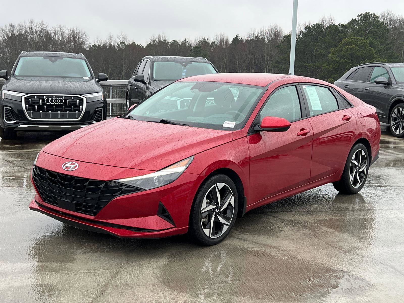 Used 2023 Hyundai Elantra SEL w/ Convenience Package image 1