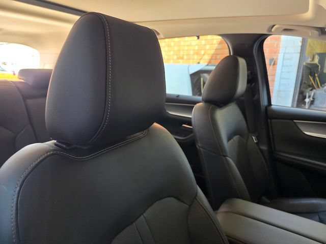 Certified 2025 MAZDA CX-70 Plug-In Hybrid w/ Premium Pkg AWD/4WD image 15
