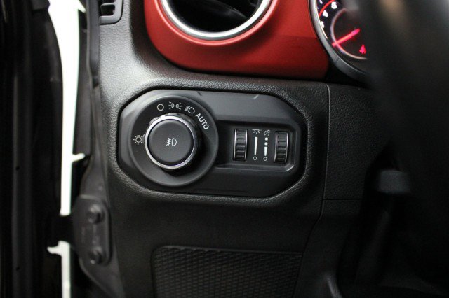 Used 2019 Jeep Wrangler Unlimited Rubicon image 9