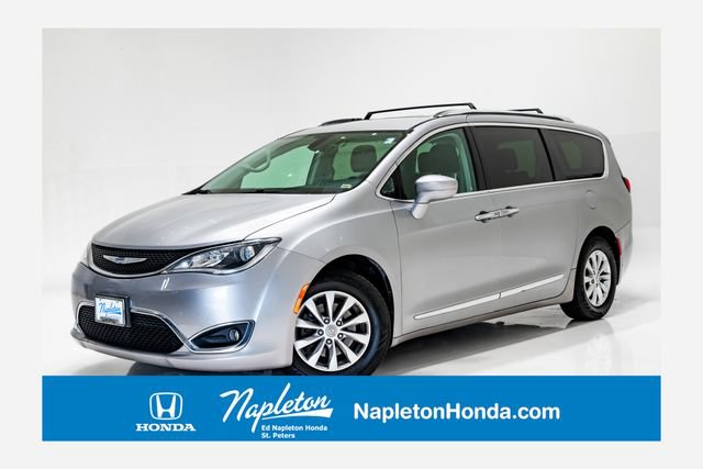 Used 2018 Chrysler Pacifica Touring-L