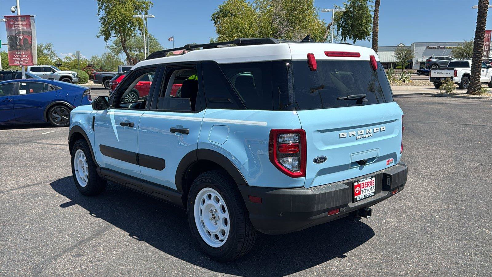 Used 2023 Ford Bronco Sport Heritage w/ Heritage Convenience Package AWD/4WD image 6
