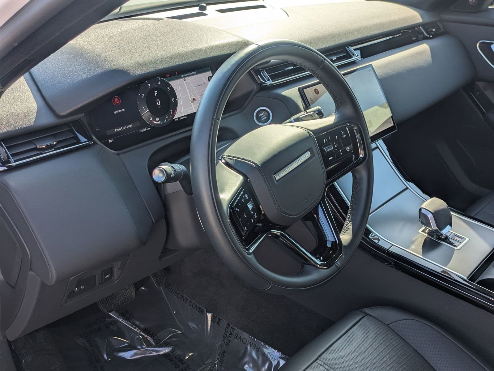 Used 2026 Land Rover Range Rover Velar S AWD/4WD image 13