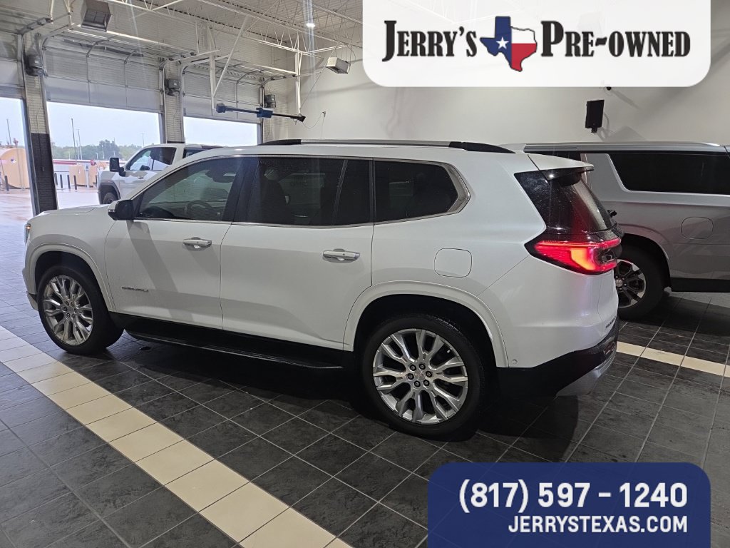 Used 2024 GMC Acadia Denali w/ Super Cruise Package FWD image 6