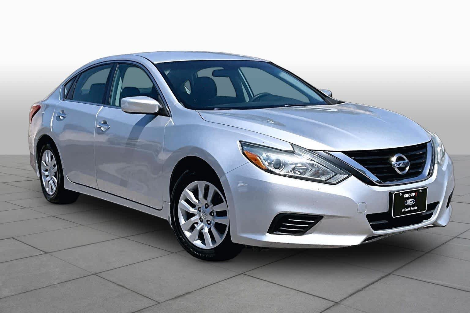 Used 2018 Nissan Altima 2.5 S w/ S Convenience Package FWD image 5