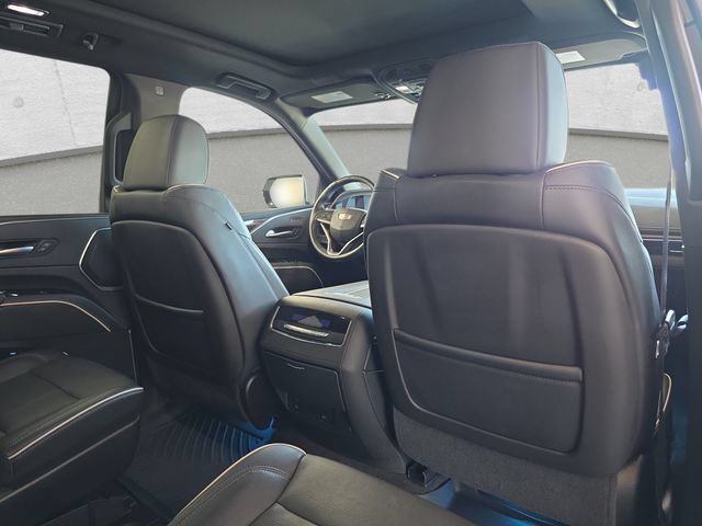 Certified 2023 Cadillac Escalade Premium Luxury AWD/4WD image 11