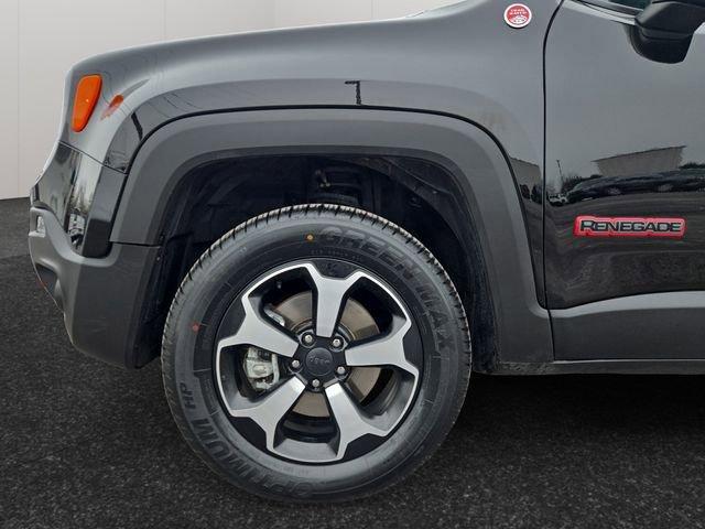 Used 2022 Jeep Renegade Trailhawk w/ Trailer Tow Group image 4