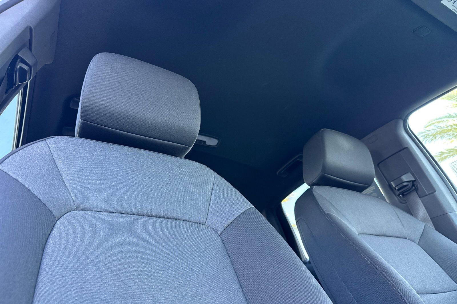 Certified 2023 Chevrolet Colorado W/T image 16