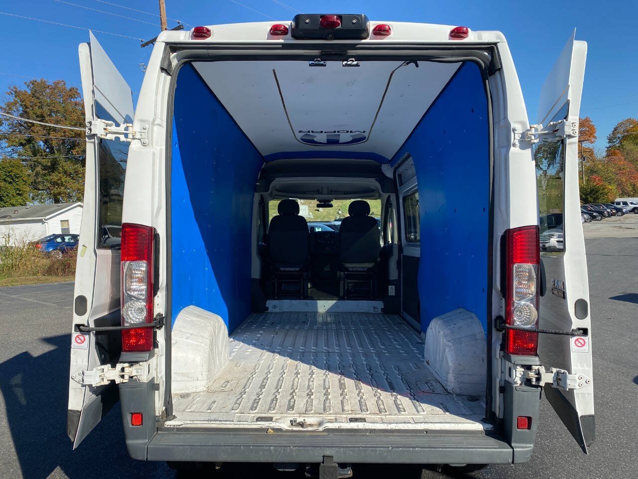 Used 2015 RAM ProMaster 2500 w/ Mopar Trailer Tow Group FWD image 17
