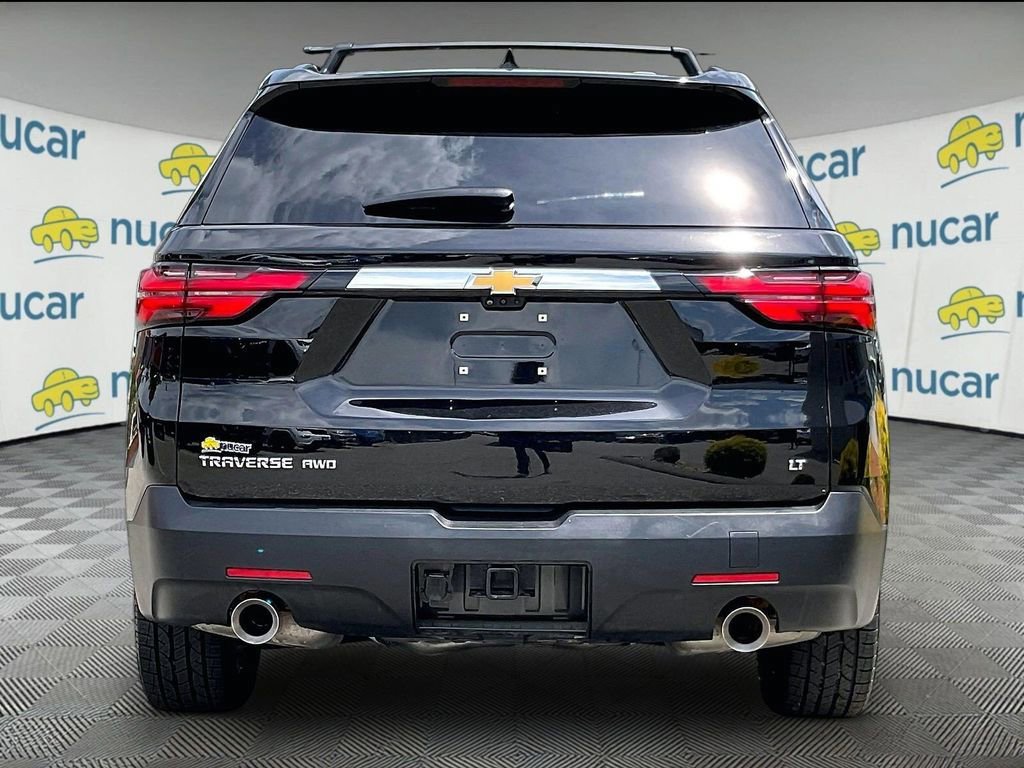 Used 2023 Chevrolet Traverse LT w/ LT Premium Package AWD/4WD image 5