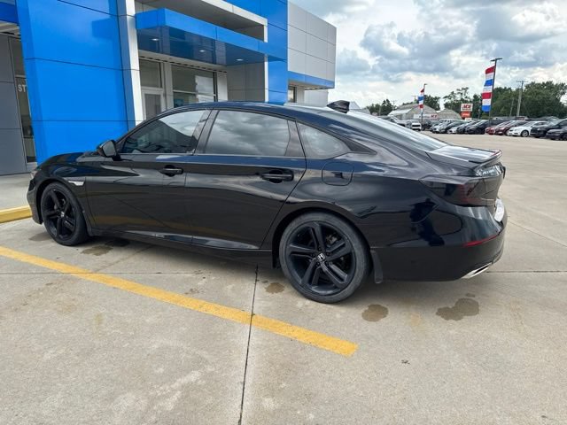 Used 2019 Honda Accord Sport image 6