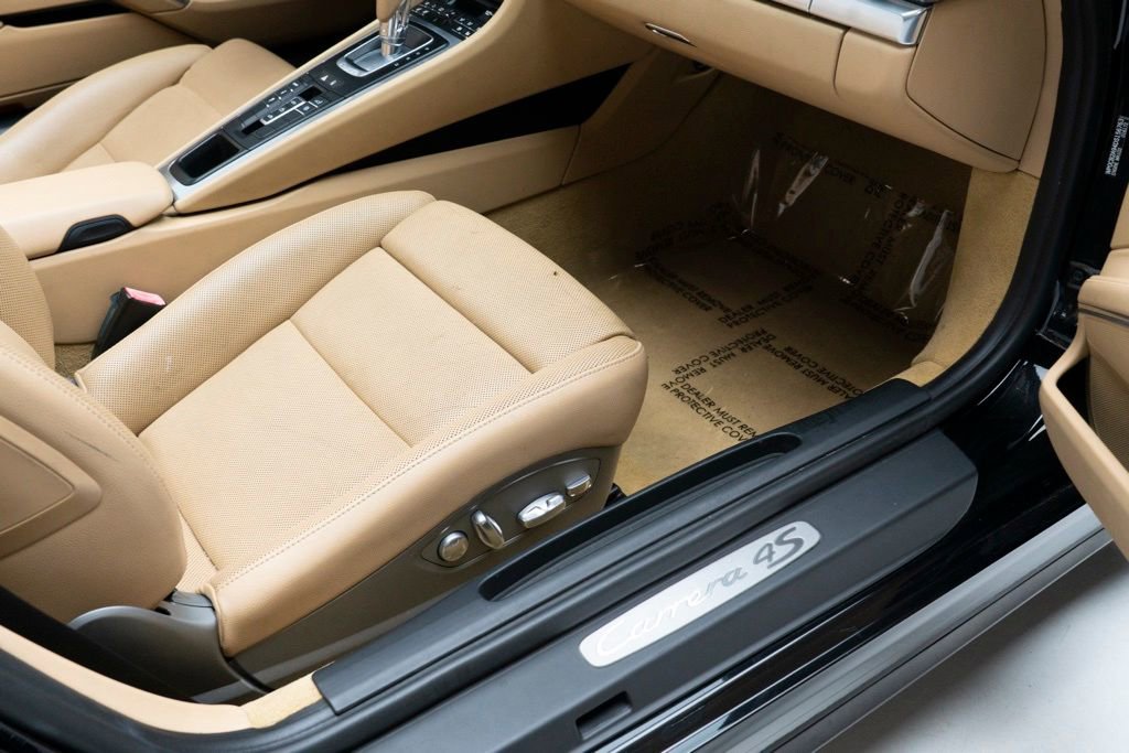 Used 2013 Porsche 911 Carrera 4S image 40