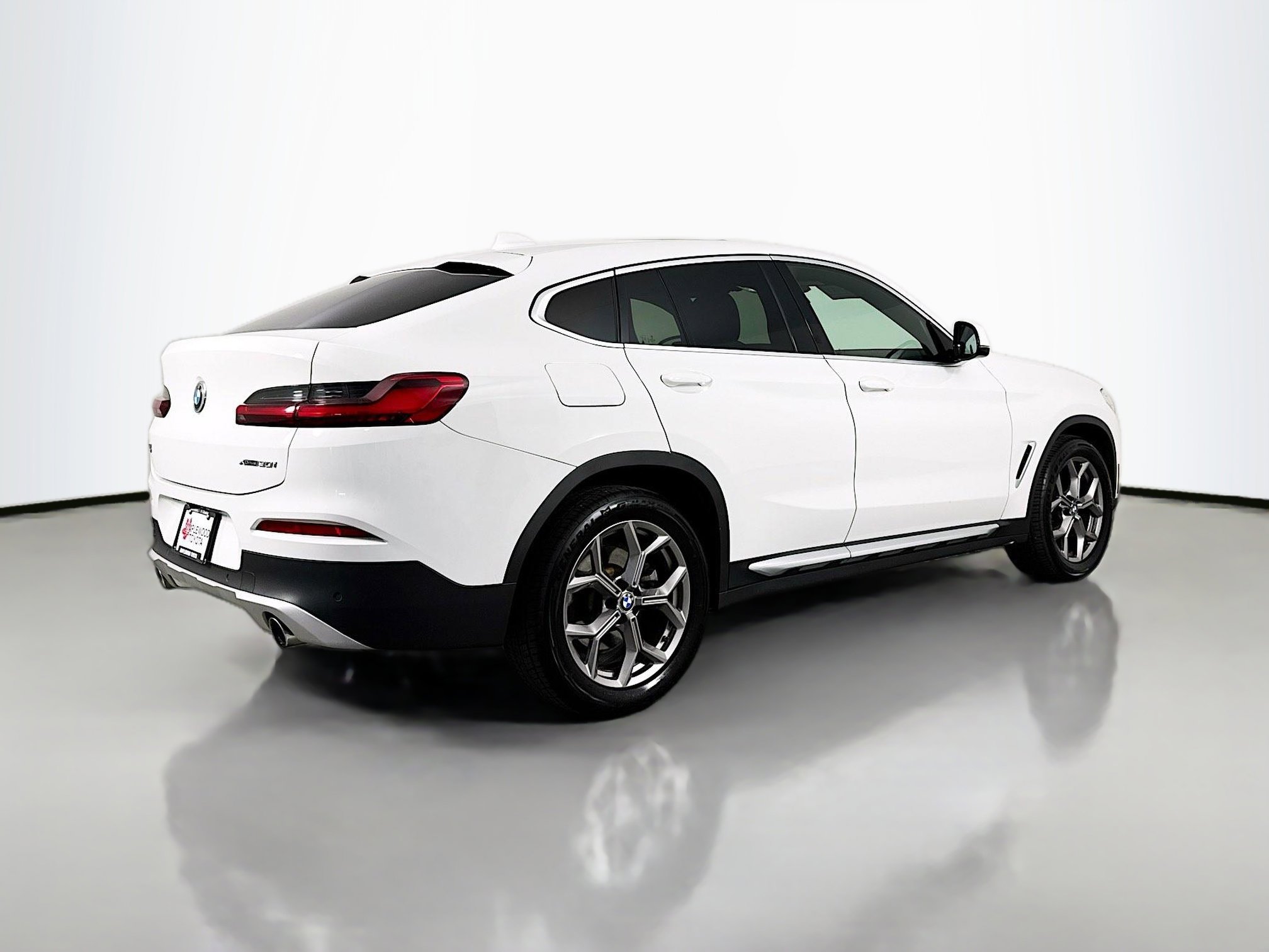 Used 2021 BMW X4 xDrive30i AWD/4WD image 7