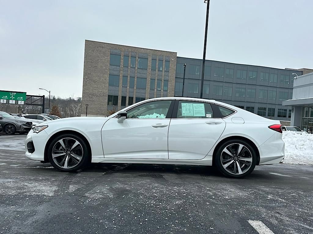Certified 2025 Acura TLX w/ Technology Package image 7