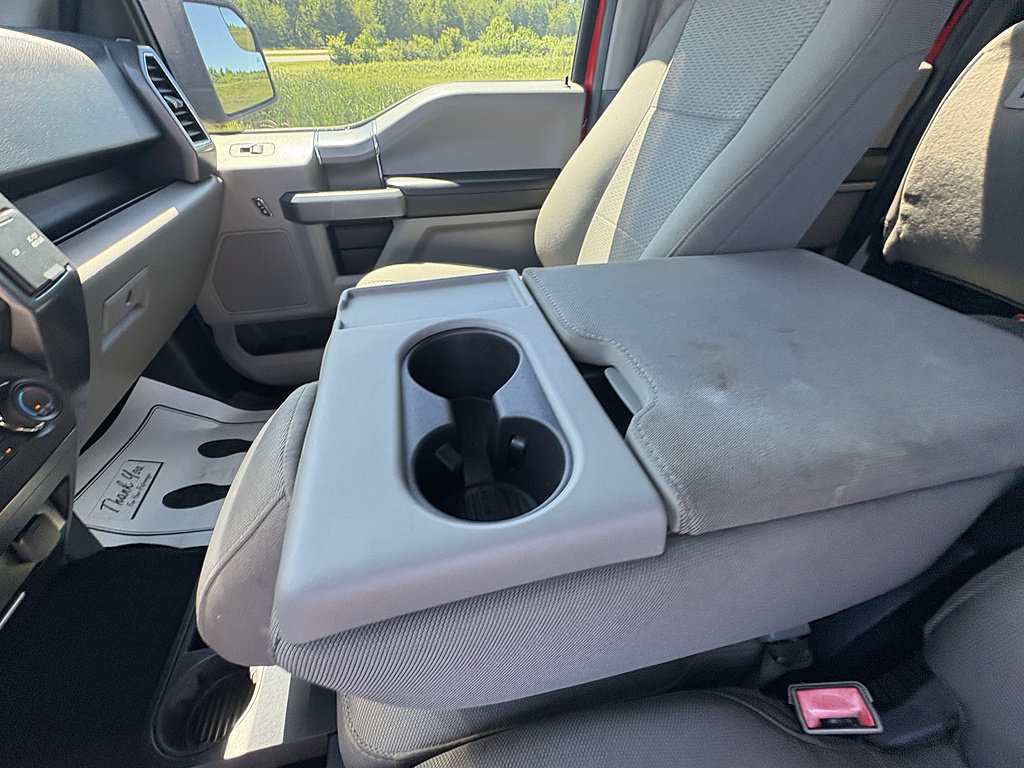 Used 2018 Ford F150 XLT w/ Equipment Group 302A Luxury AWD/4WD image 33