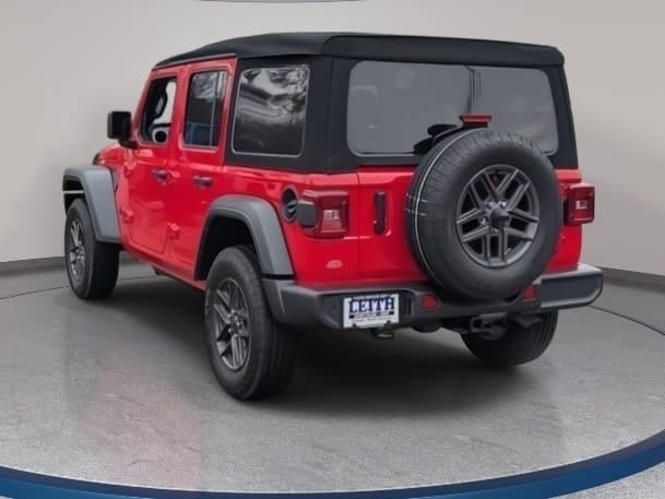 Used 2024 Jeep Wrangler Sport S image 7