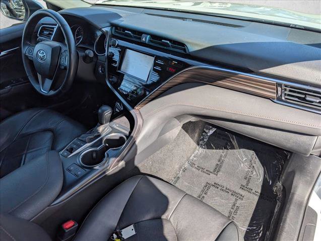 Used 2018 Toyota Camry XLE FWD image 19