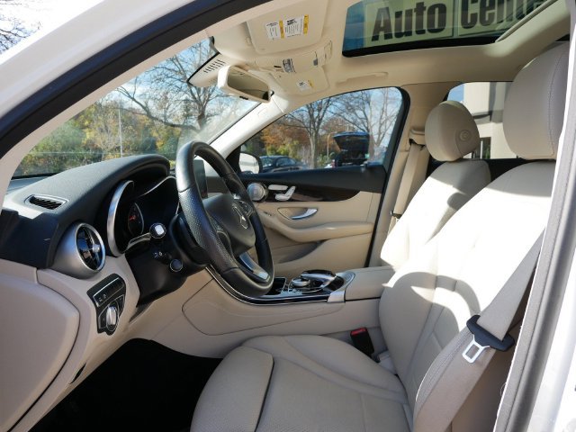 Used 2018 Mercedes-Benz GLC 300 4MATIC image 8