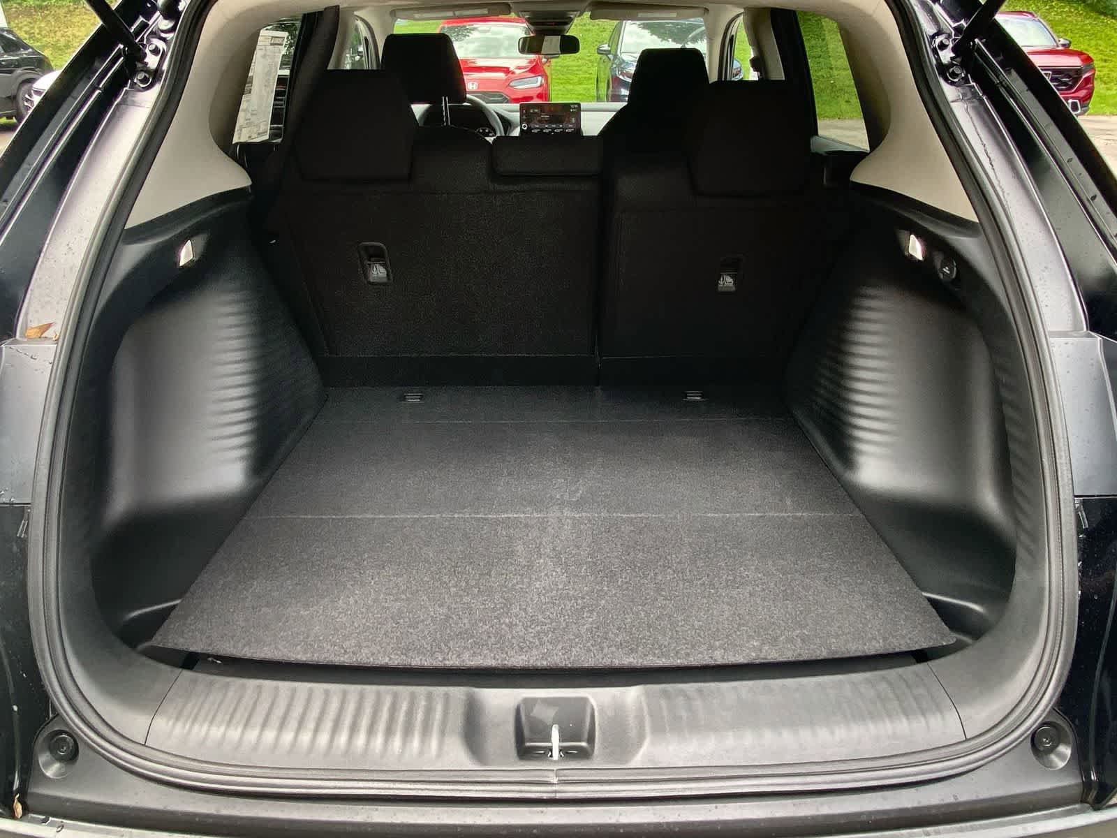 New 2026 Honda HR-V LX image 9