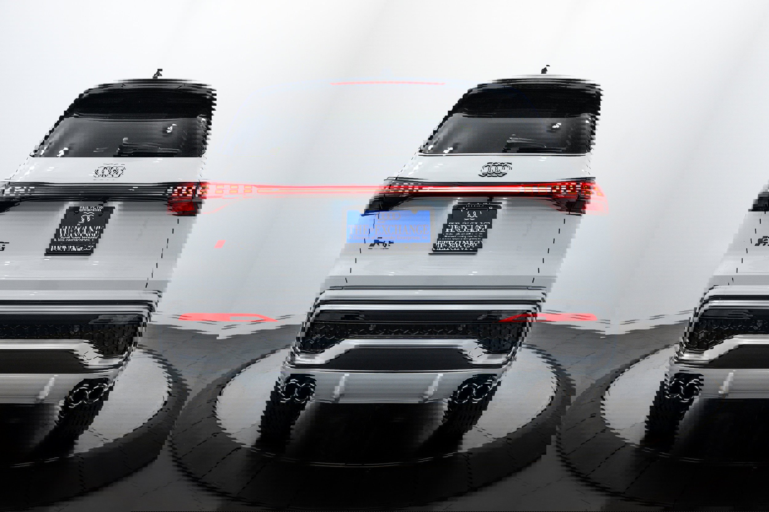 New 2025 Audi SQ5 Premium Plus image 22