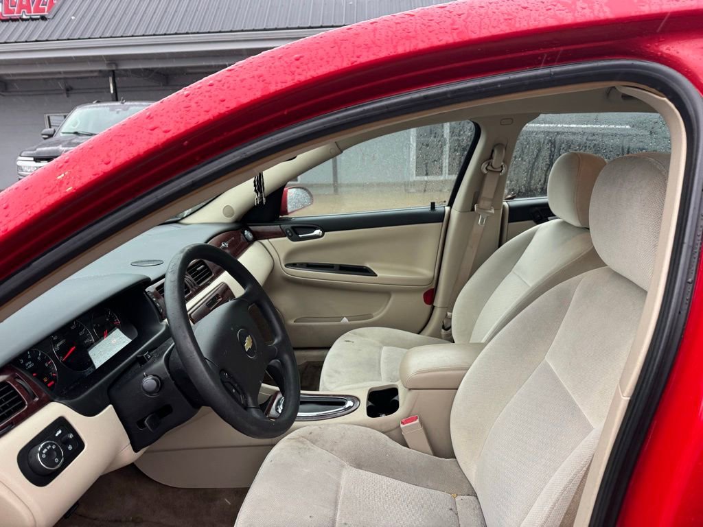 Used 2009 Chevrolet Impala LT image 11