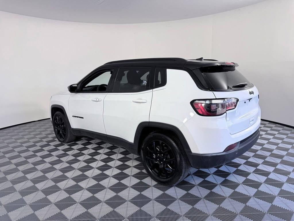 Used 2022 Jeep Compass Altitude image 5