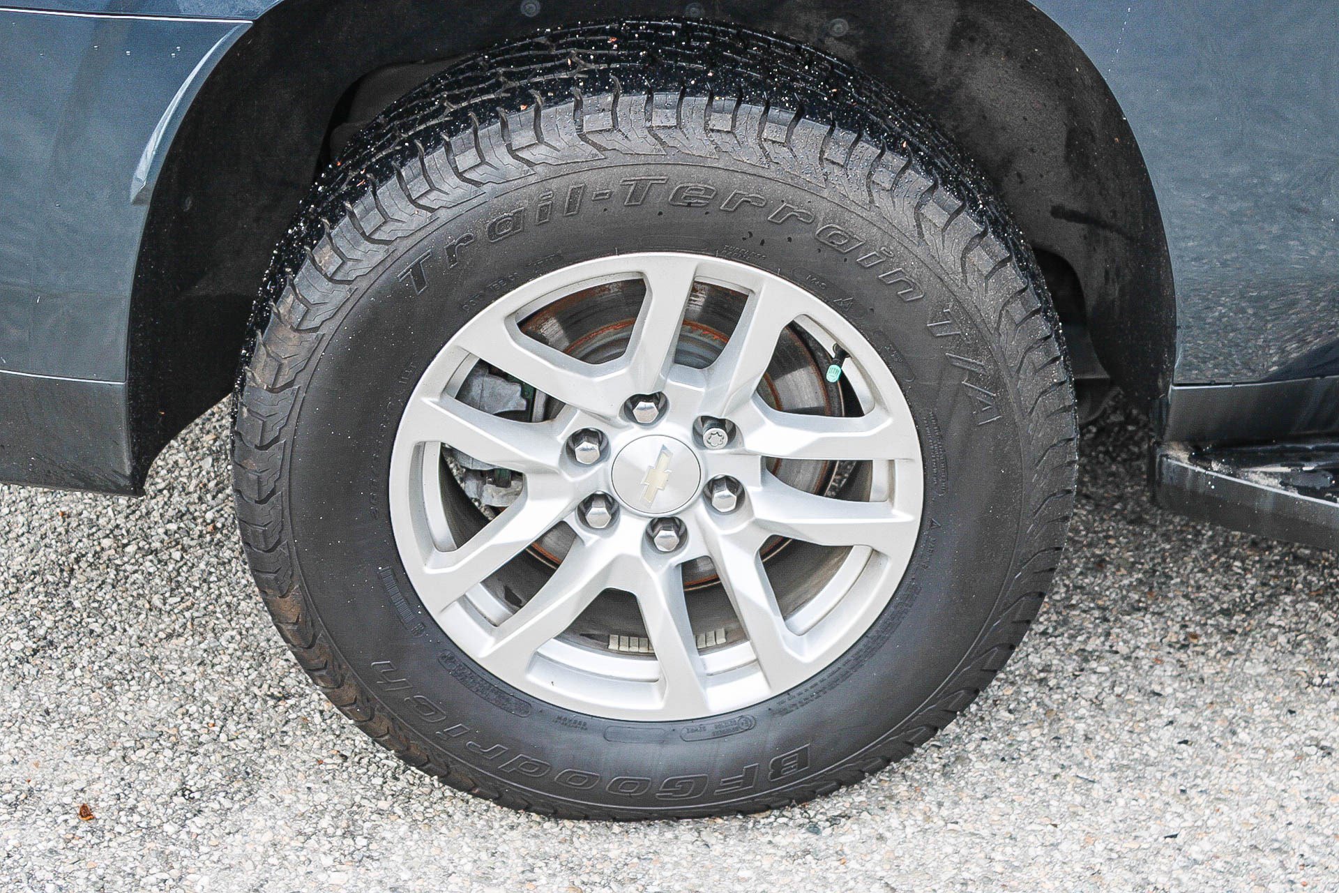 Used 2021 Chevrolet Suburban LT image 12