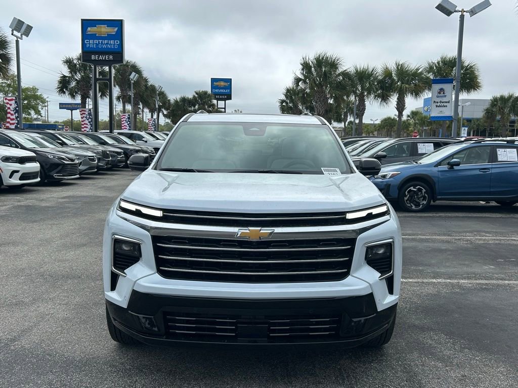 New 2026 Chevrolet Traverse High Country FWD image 3