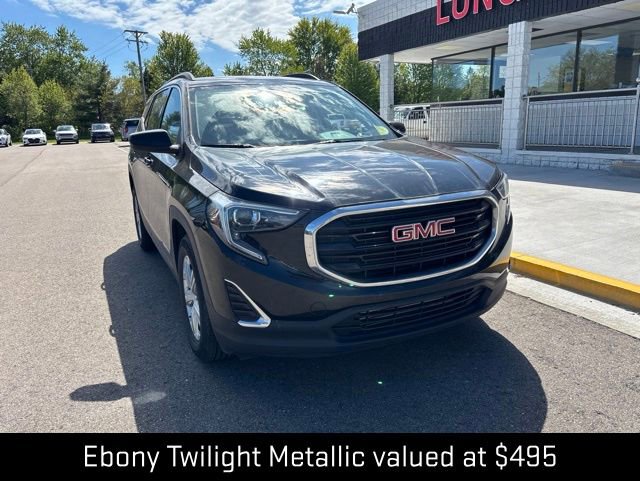 Used 2020 GMC Terrain SLE w/ Driver Convenience Package FWD image 4