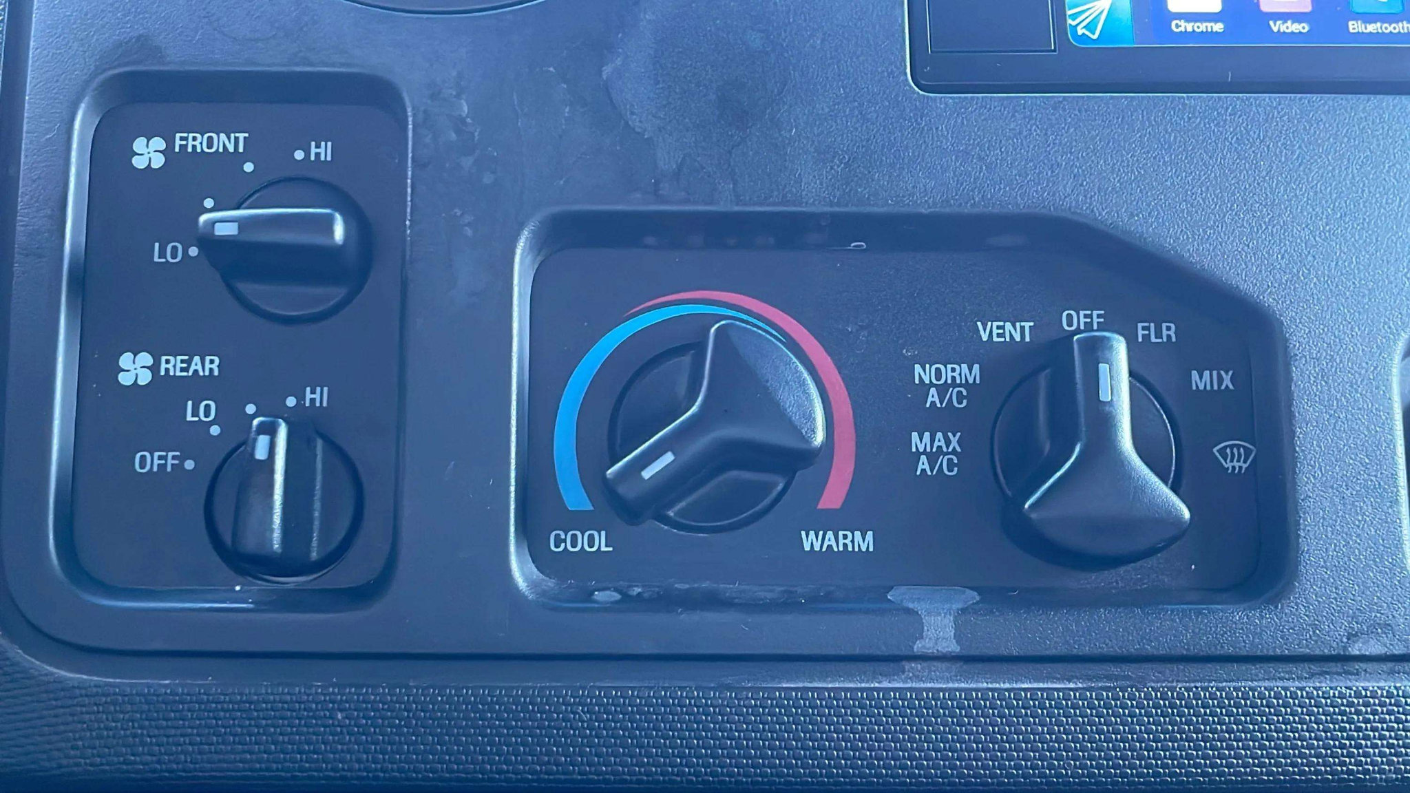 Used 2009 Ford E-350 and Econoline 350 XL image 27