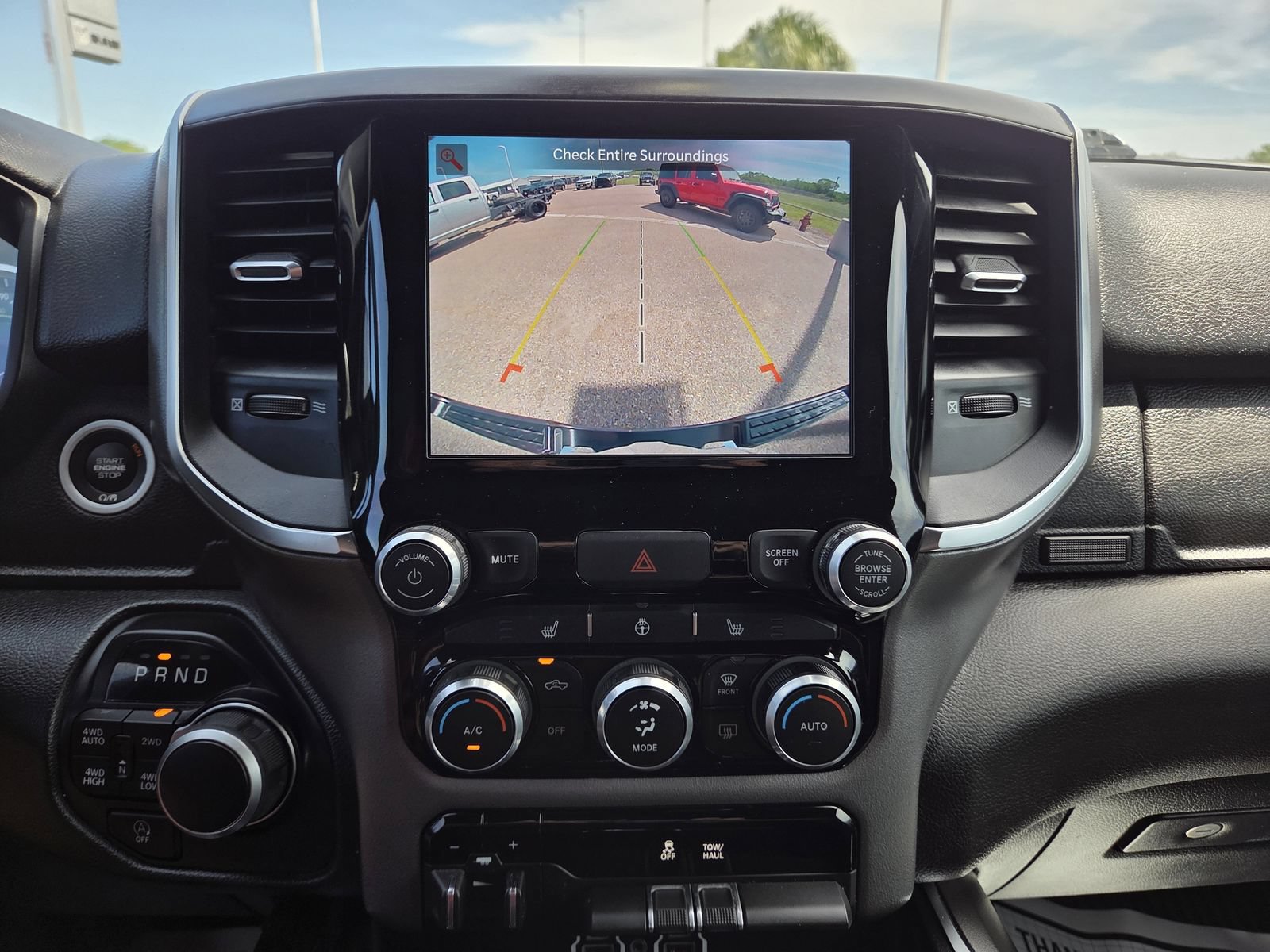 Used 2024 RAM 1500 Lone Star AWD/4WD image 39