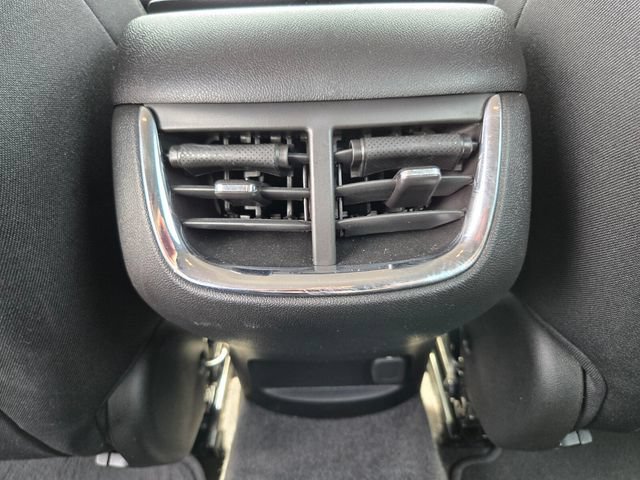 Used 2022 Chevrolet Malibu LT FWD image 15