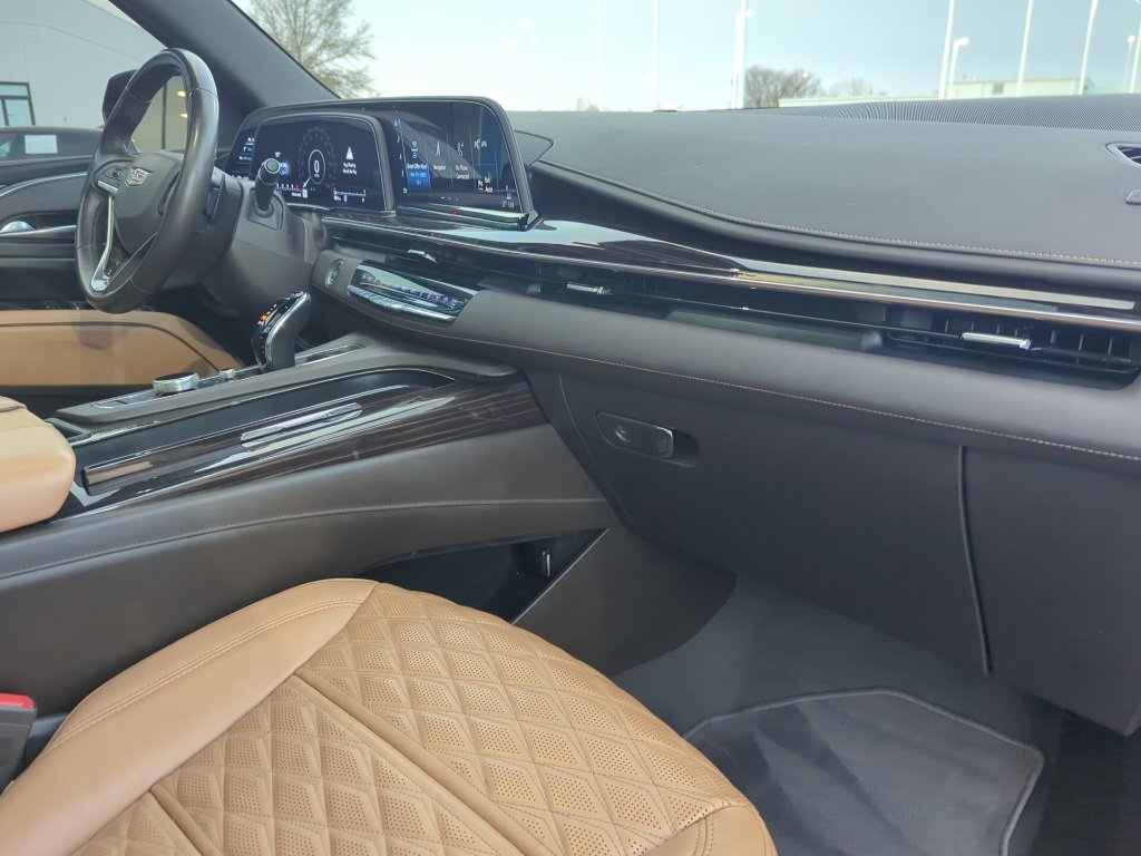 Used 2022 Cadillac Escalade Sport w/ Touring Package image 31