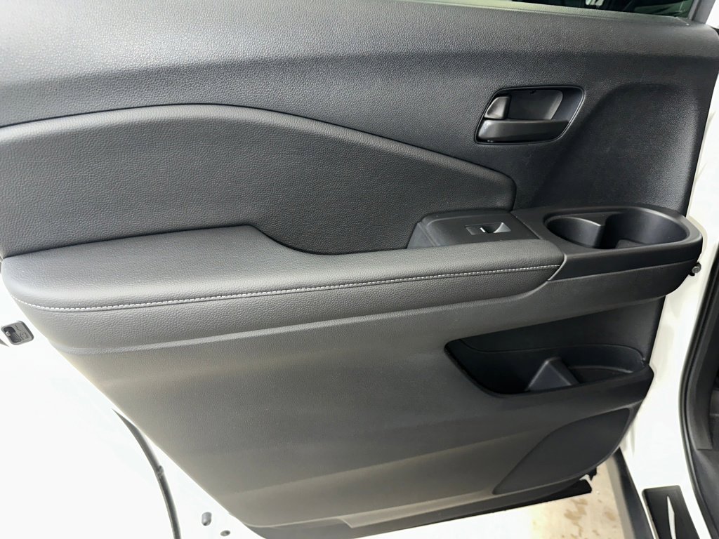 Used 2025 Honda Passport EX-L image 19