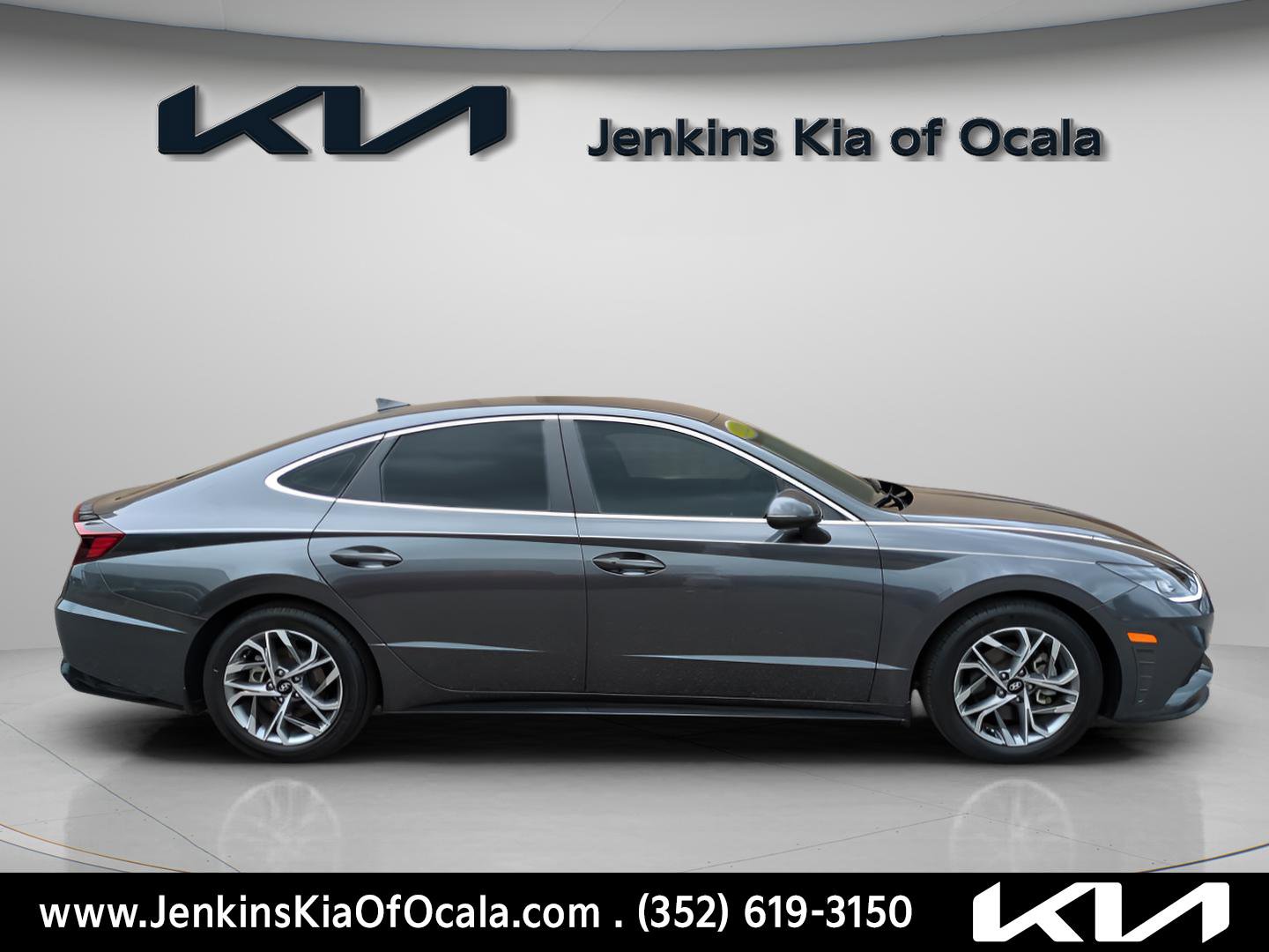 Used 2022 Hyundai Sonata SEL w/ Cargo Package image 2