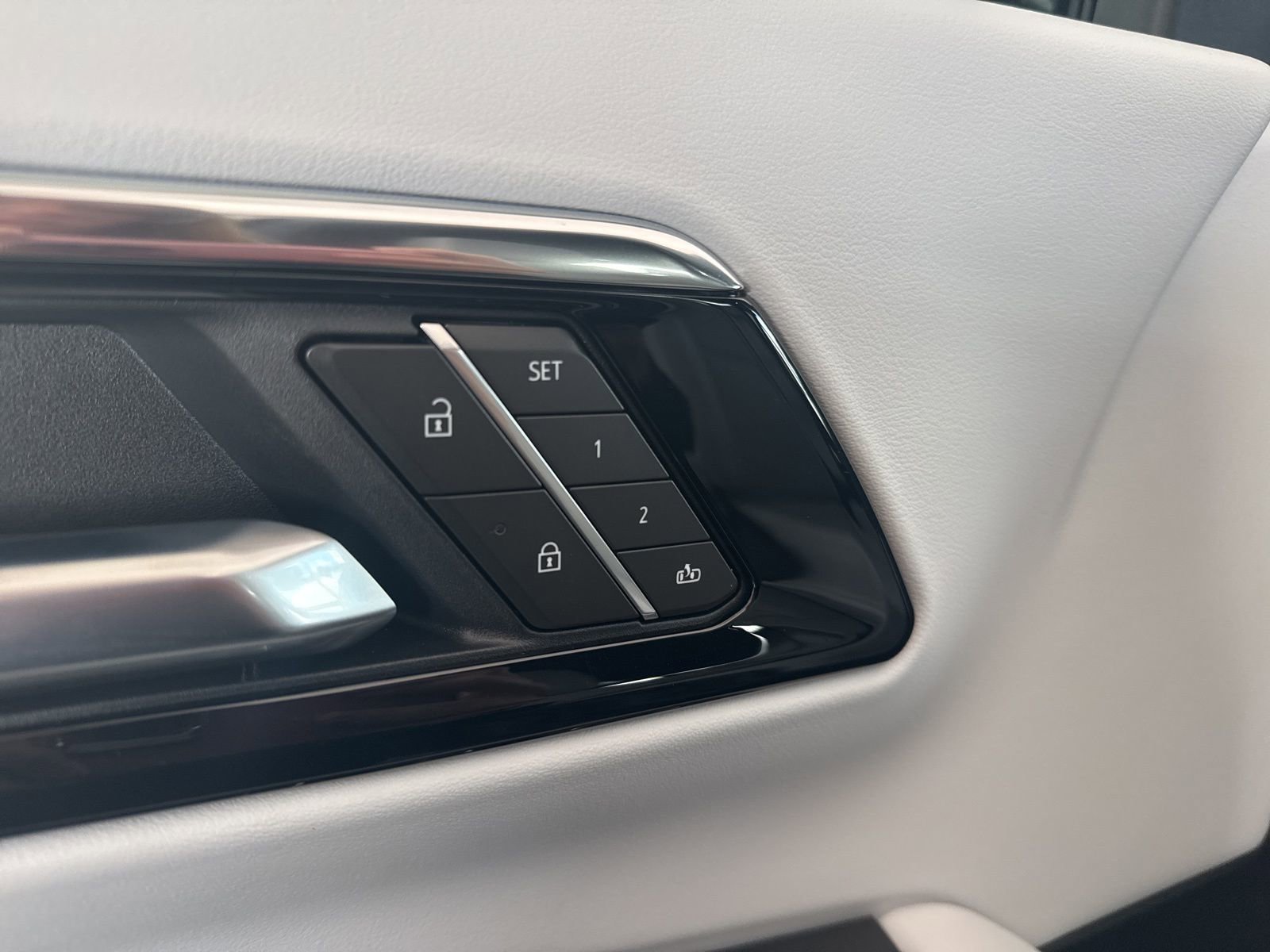 New 2026 Chevrolet Tahoe Premier image 22