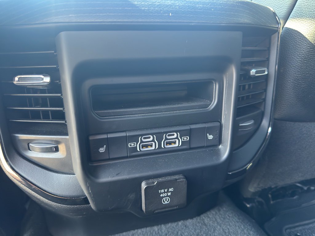 Used 2024 RAM 2500 Limited image 34