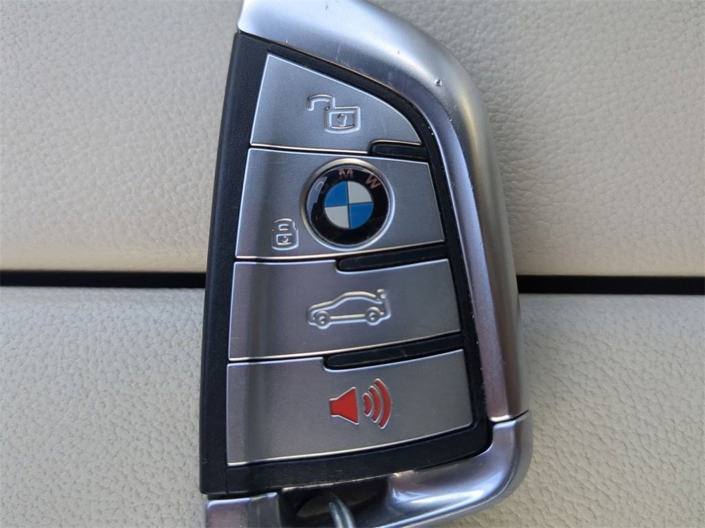 Used 2020 BMW X5 xDrive40i w/ Premium Package image 31