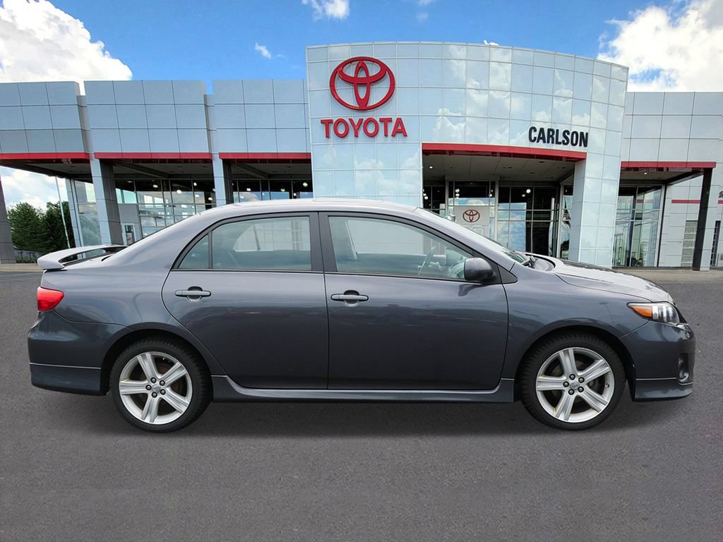 Used 2013 Toyota Corolla S w/ Premium Pkg FWD image 4