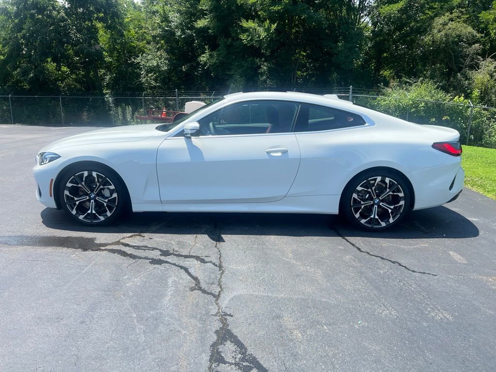 Used 2026 BMW 430i Coupe w/ Convenience Package image 8