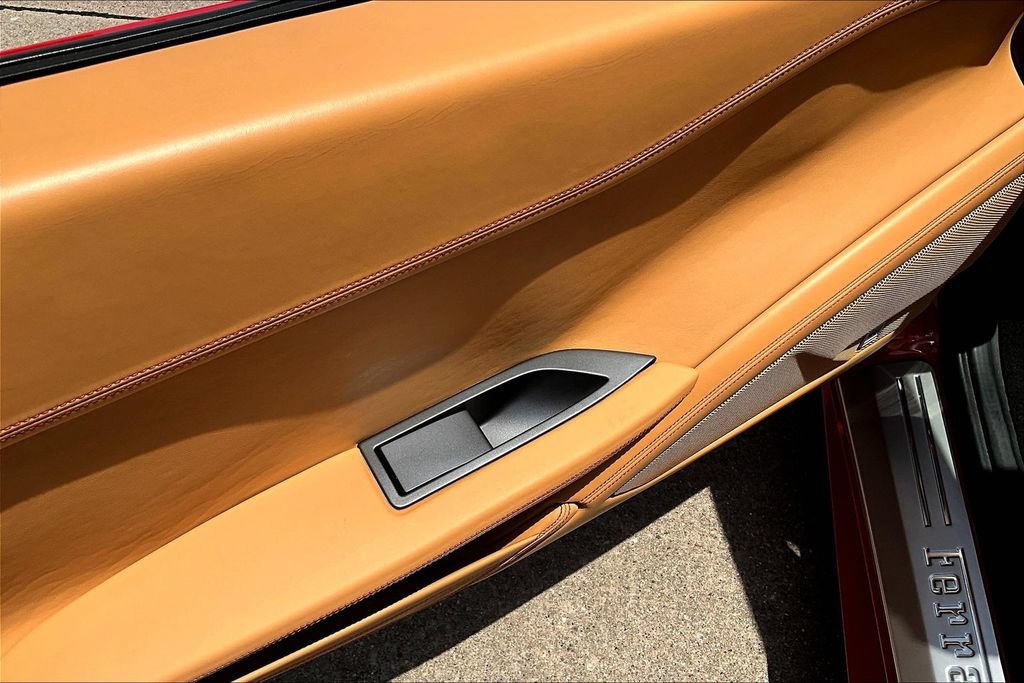 Used 2012 Ferrari 458 Spider RWD image 30