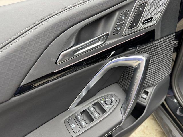 Used 2026 BMW X2 xDrive28i image 11