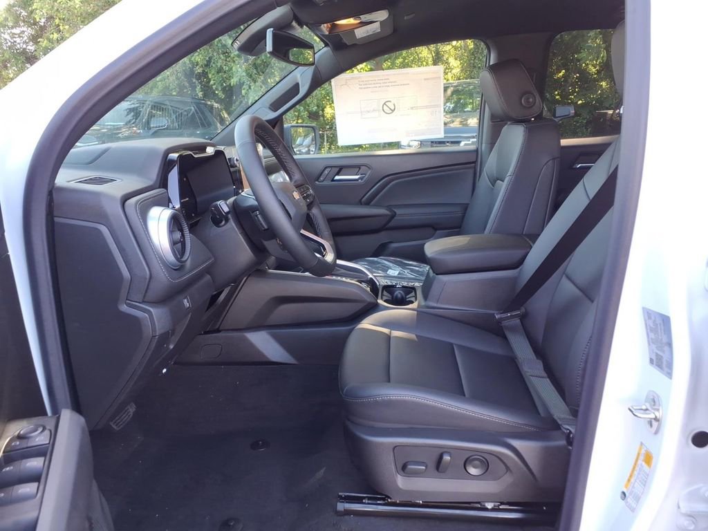 New 2026 Chevrolet Colorado LT w/ LT Convenience Package AWD/4WD image 11
