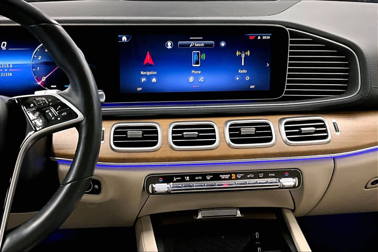 Used 2024 Mercedes-Benz GLS 450 4MATIC image 6