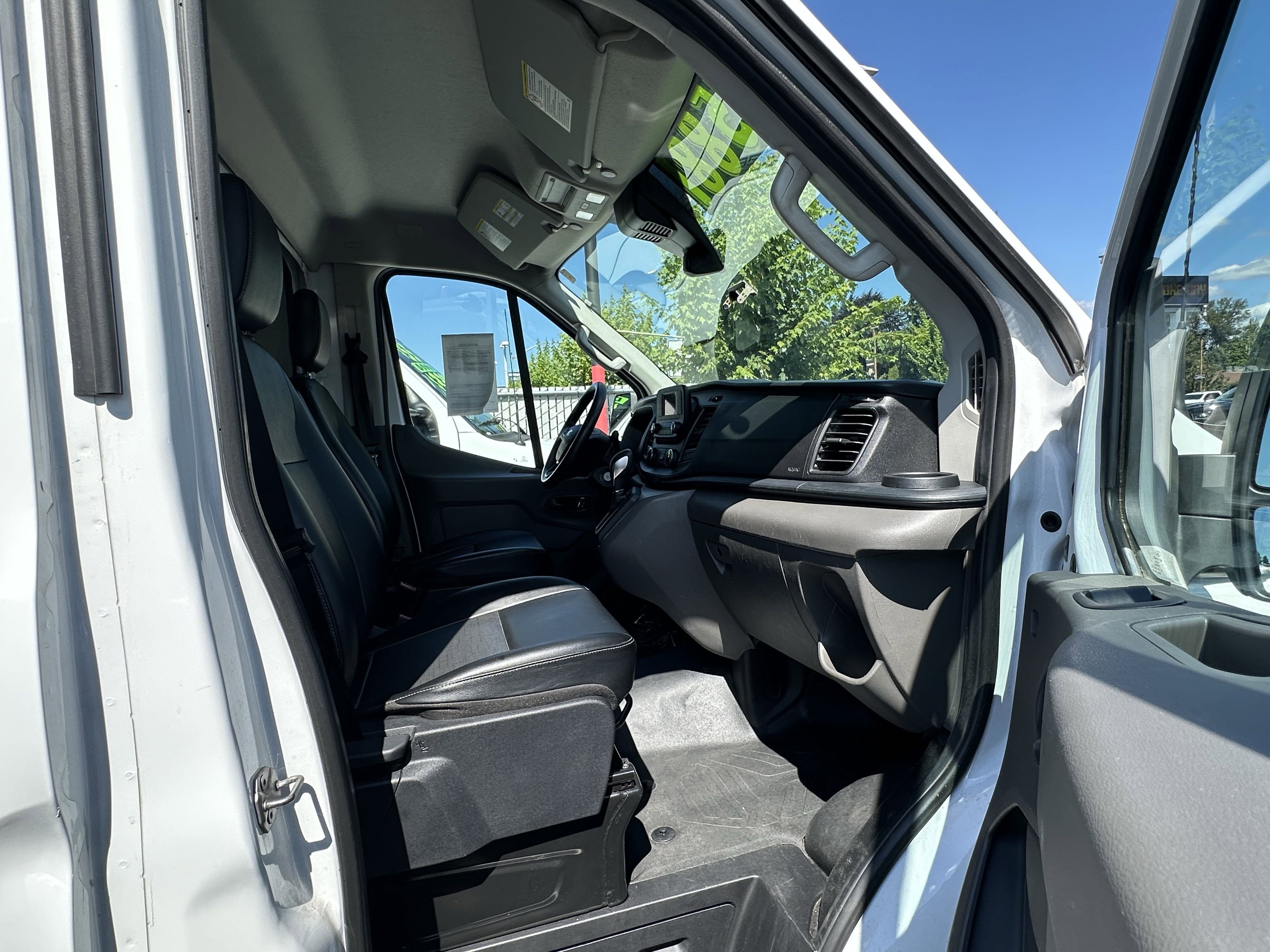 Used 2023 Ford Transit 350 DRW image 9